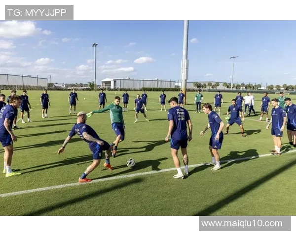 精彩瞬间尽在足球赛图片中展现激情与团队合作的魅力与力量